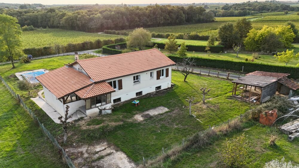 Vente Maison Maison traditionnelle - 3 chambres et bureau - Véranda - Garages - Jardin La reole