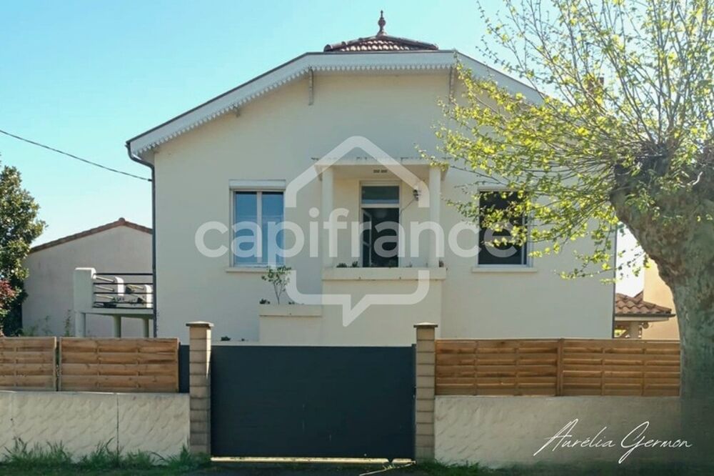 Maison familiale non mitoyenne - 4 chambres - Terrain 500 m² Stationnement