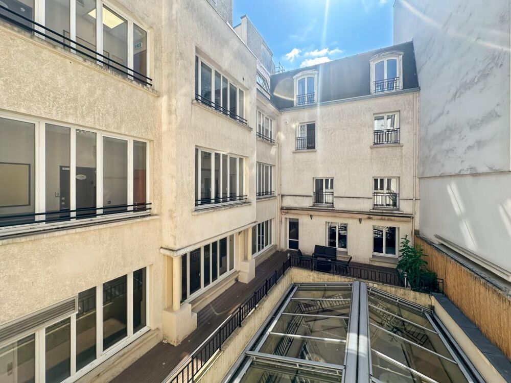   A louer bureaux de 109 m² dans le 17ème arrondissement Paris 17