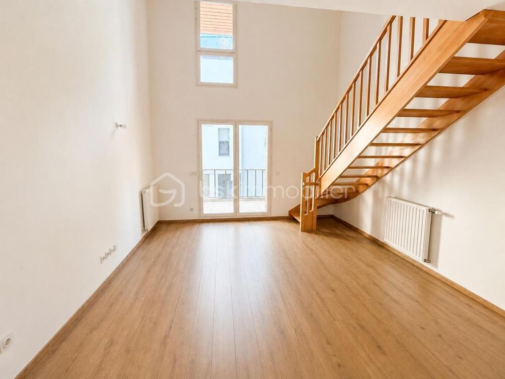 Vente Duplex/Triplex Coup de cœur –  Appartement 44 m² esprit loft, terrasse + parking – Bassins à Flot Bordeaux