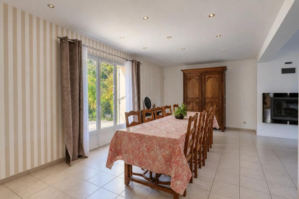 à vendre  Propriété/château Luzarches (95270)