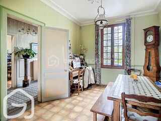  Propriété/château à vendre 7 pièces 162 m²