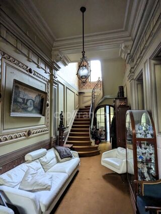  Maison � vendre 9 pi�ces 394 m�