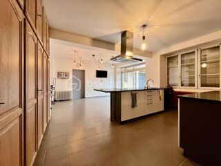  Maison à vendre 10 pièces 193 m²