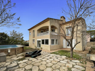  Maison � vendre 9 pi�ces 216 m�