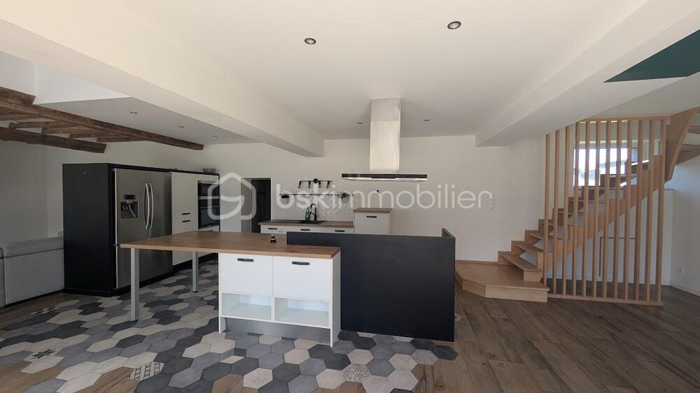 SUPERBE LONGERE à JAVENE 4 CHAMBRES 200M² HABITABLES