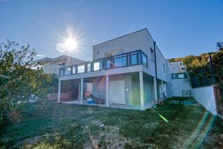  Maison à vendre 7 pièces 241 m²