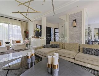  Maison à vendre 8 pièces 249 m²