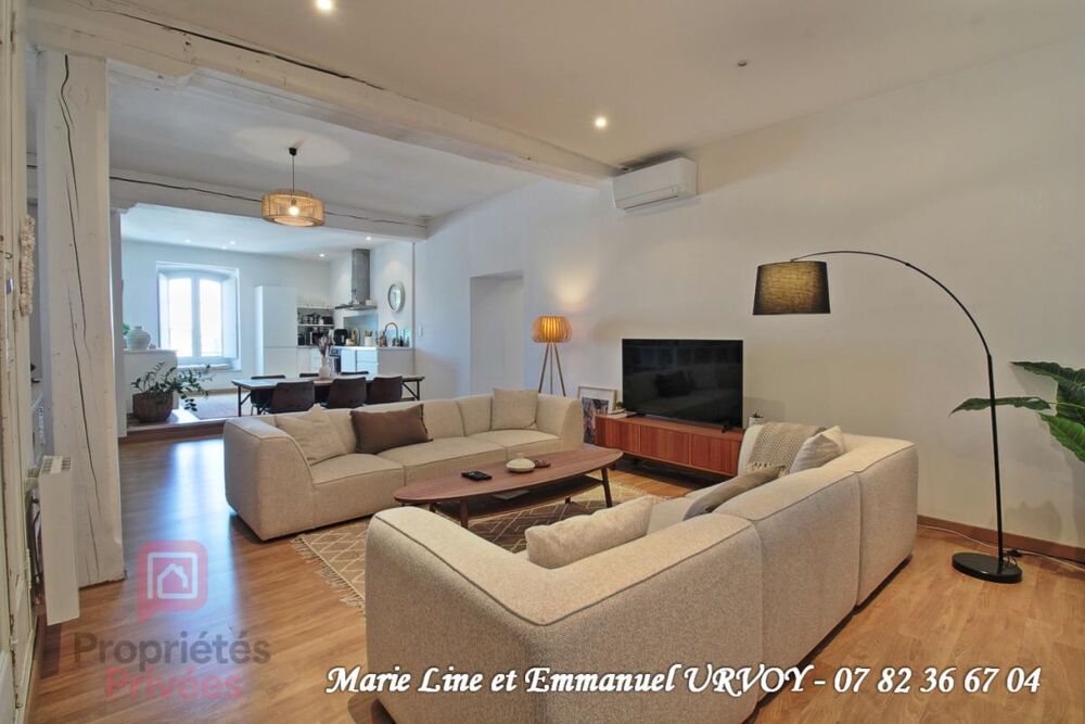 Appartement T3 bis de 109 m² dans bel immeuble avec ascenseur et place de parking sécurisée
