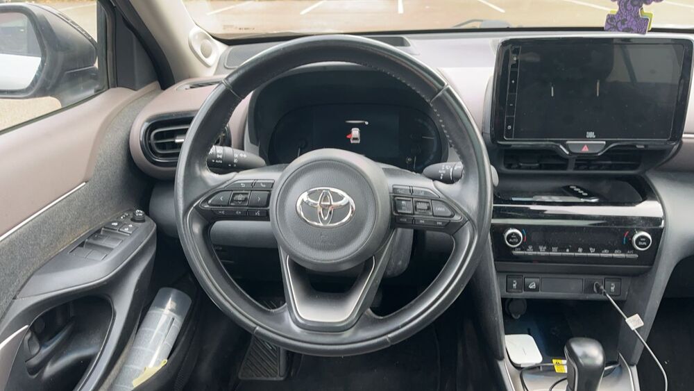 Yaris Cross 1.5 HSD 116 Hybrid 4WD E-CVT 92 Collection 2022 occasion 48000 Mende