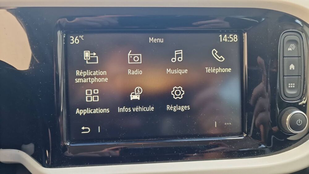 Twingo III 0.9 TCe 95 Intens - Entretien constructeur 2019 occasion 77144 Montevrain