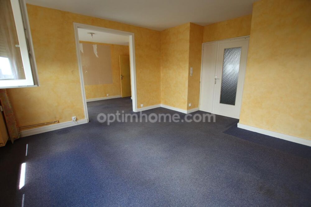 ORLEANS, quartier Nord au pied des commerces, appartement 3 chambres, de 94m2 à rafraichir