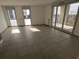  Appartement à louer 3 pièces 63 m²