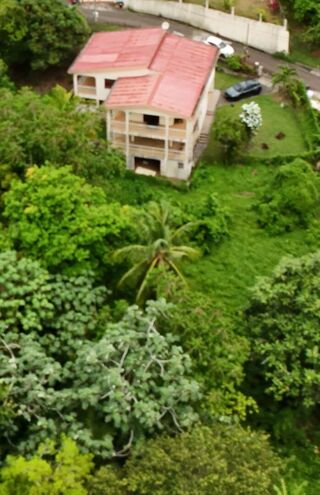 Vente Maison VILLA 4 PIÈCES - 3 CHAMBRES - TERRAIN 2000M² - LE LAMENTIN Le lamentin