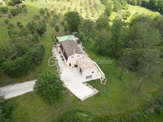  Proprit/chteau  vendre 4 pices 105 m