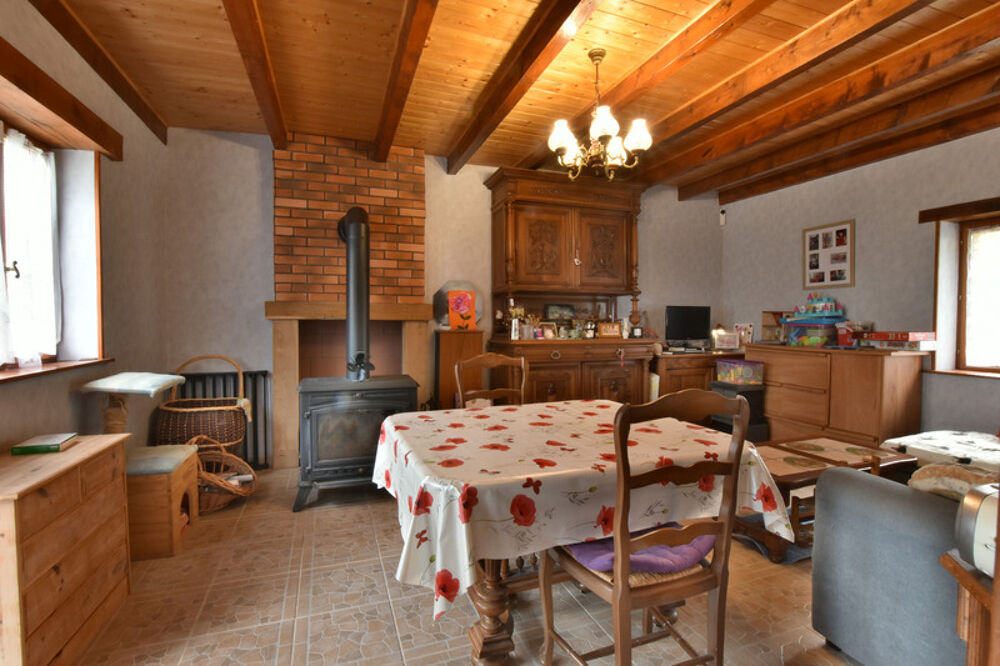 Maison ancienne 4 pièces avec terrain arboré de 1 907 m² à Auvillars-sur-Saône