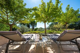  Villa  vendre 7 pices 220 m