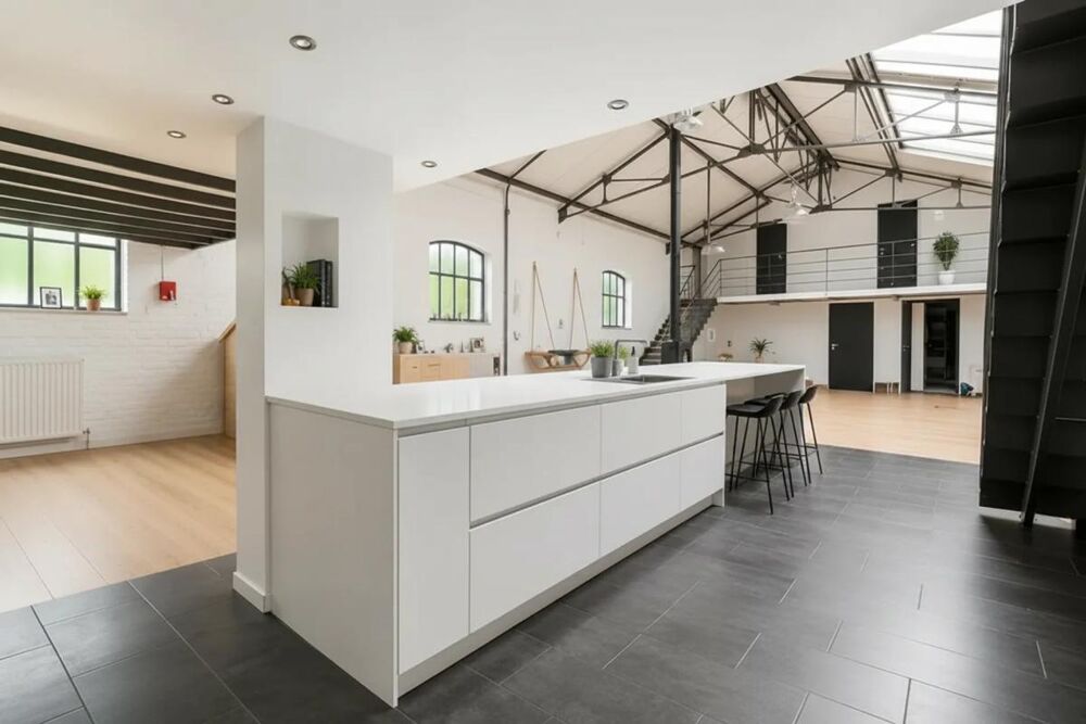 Loft de 5 pièces de 240 m² à Faches-Thumesnil