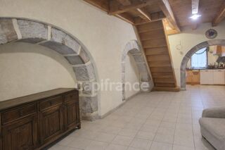  Maison à vendre 15 + pièces 340 m²