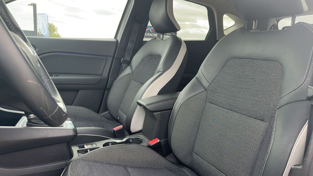 Captur 1.6 E-Tech 145 Hybrid EDC Techno 2022 occasion 76230 Isneauville