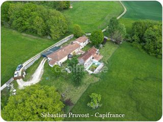  Propri�t�/ch�teau � vendre 10 pi�ces 145 m�