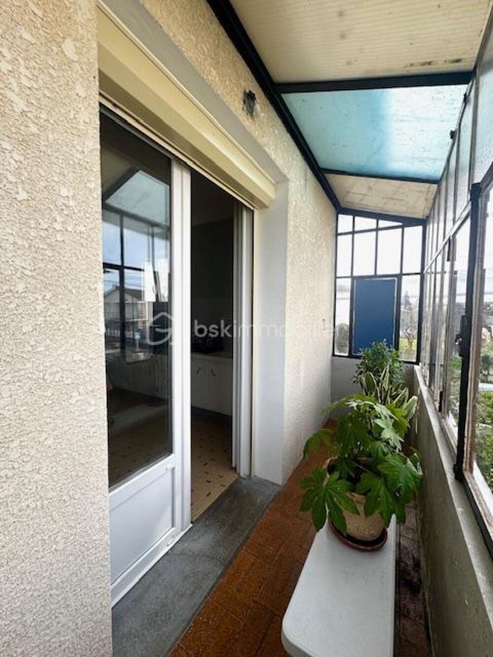 Maison de ville avec sous-sol entièrement aménagé 172M² Jardin et Garage  Ruffec (16700)