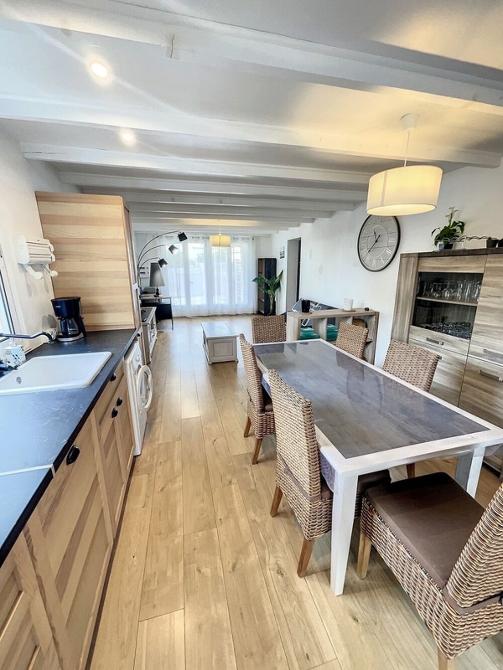 Vente Appartement *** APPARTEMENT T2 MEUBLE * TERRASSE * PARKING *** Agde