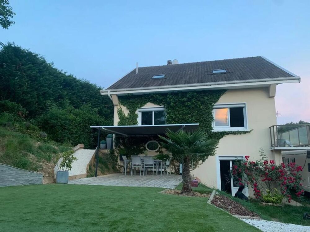 Vente Maison Maison de 8 pièces de 140 m² située à Four Four