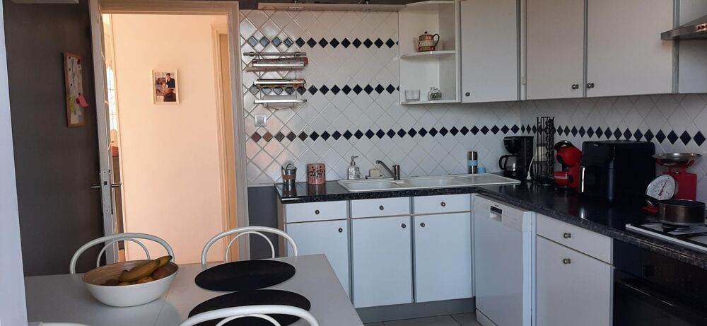 Vente Maison MAIGNIFIQUE MAISON RÉNOVÉE AVEC PISCINE ET CHALET INDÉPENDANT DANS QUARTIER PRISÉ DE GUEUGNON (71) Gueugnon