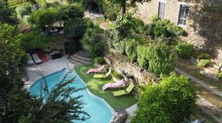  Propri�t�/ch�teau � vendre 13 pi�ces 390 m�