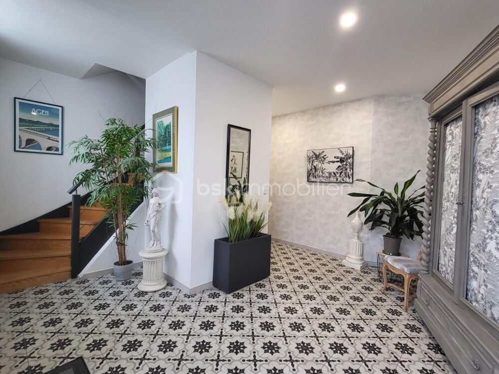 MAISON DE VILLE-AGEN-ASCENSEUR PRIVATIF- 4 CHAMBRES- TERRASSE- BALCON