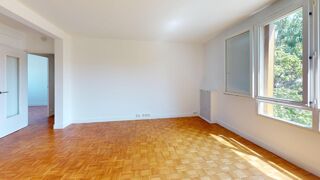  Appartement à louer 5 pièces 79 m²