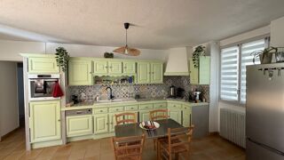  Propriété/château à vendre 9 pièces 208 m²