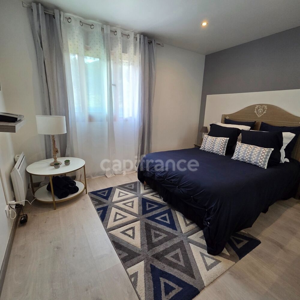 � vendre  Villa Bastelicaccia (20129)