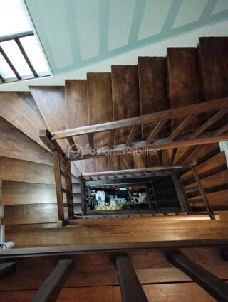  Immeuble � vendre 9 pi�ces 292 m�