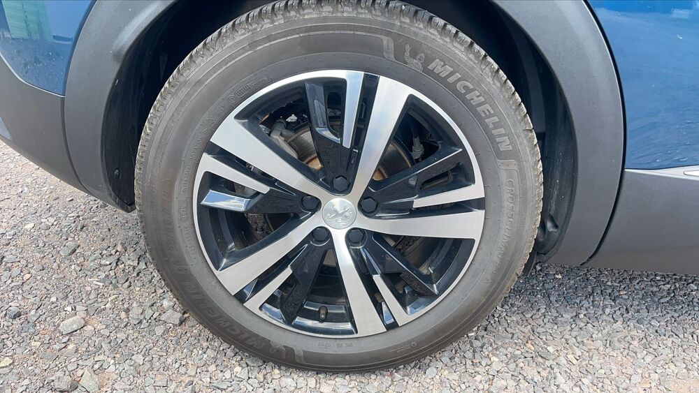 3008 1.6 Hybrid 225 e-EAT8 GT - Automatique Toit ouvrant 2023 occasion 88000 Epinal