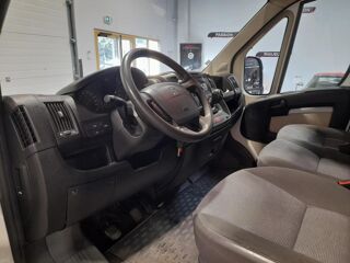 Boxer 333 L3H2 Confort HDi 110 2014 occasion 35520 La Chapelle Des Fougeretz