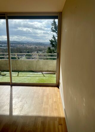  Appartement � vendre 5 pi�ces 104 m�