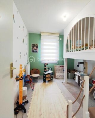  Appartement � vendre 5 pi�ces 89 m�