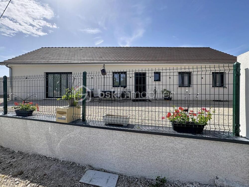 Jolie maison de plain pied récente (2023)