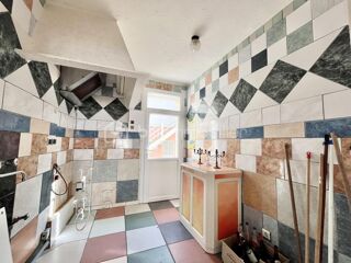  Immeuble � vendre 11 pi�ces 348 m�