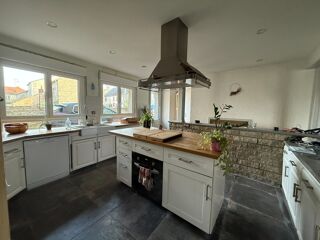  Maison  vendre 5 pices 204 m