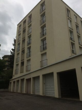  Parking / Garage  louer 