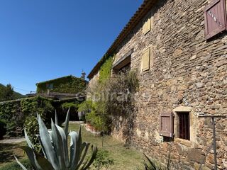  Maison  vendre 6 pices 246 m