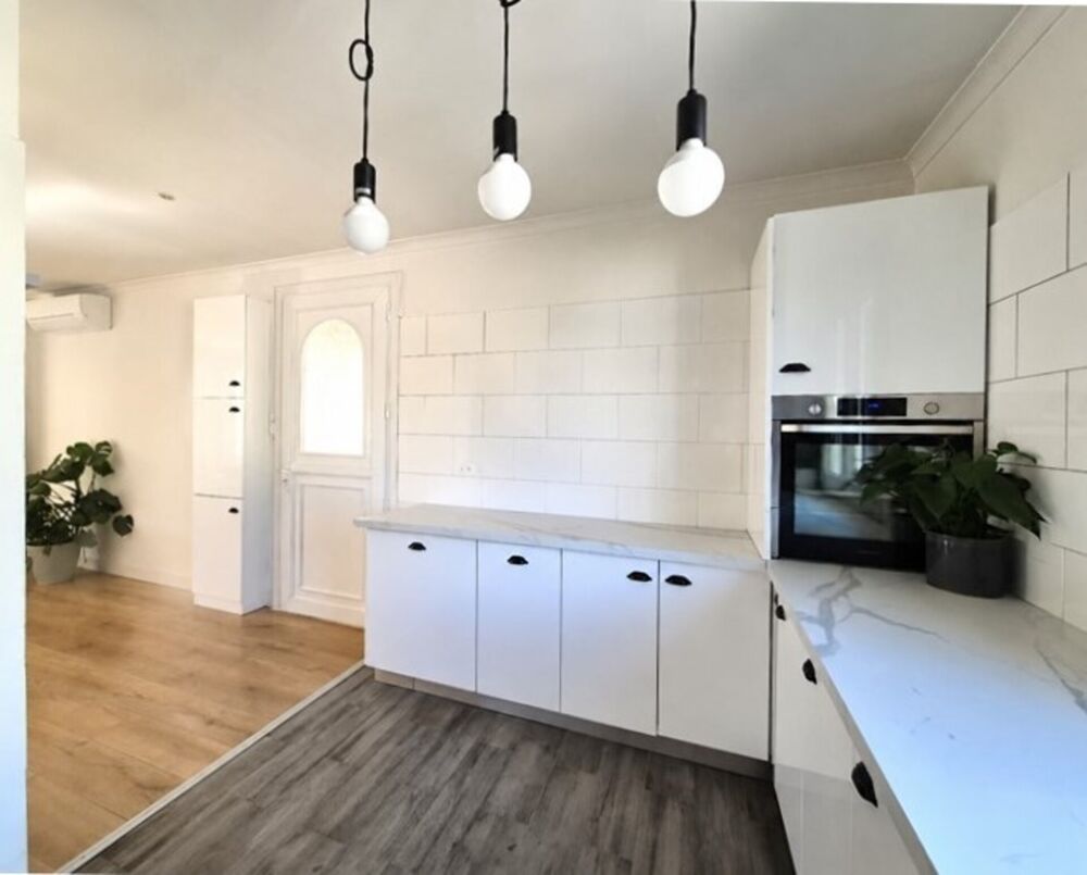 Vente Maison Maison individuelle de plain-pied - 6 pièces 166m2 13790 Peynier Peynier