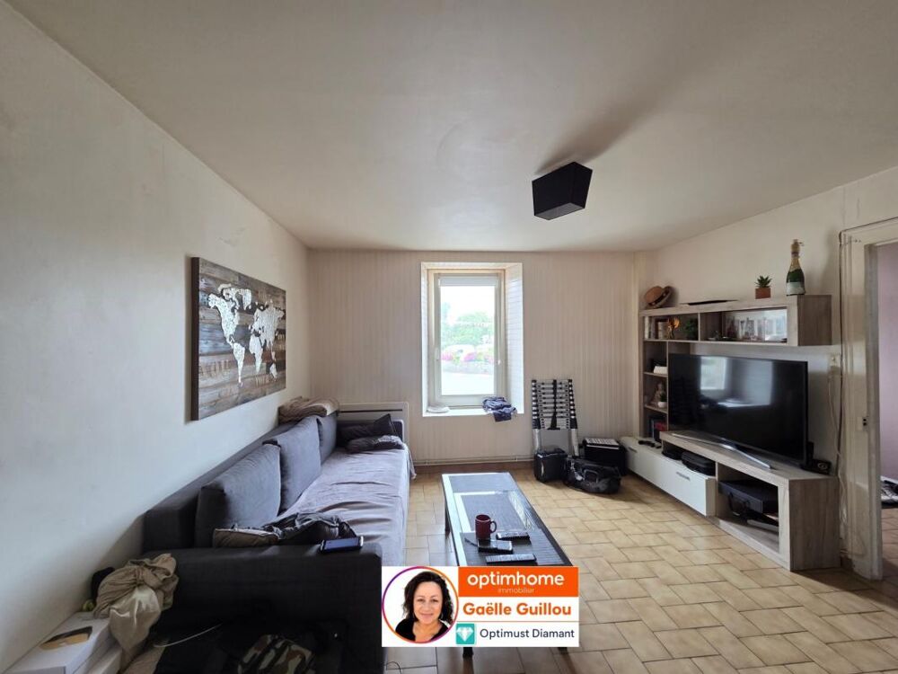 Vente Immeuble CLEDER  : ensemble immobilier maison + local commercial + Hangar Cleder
