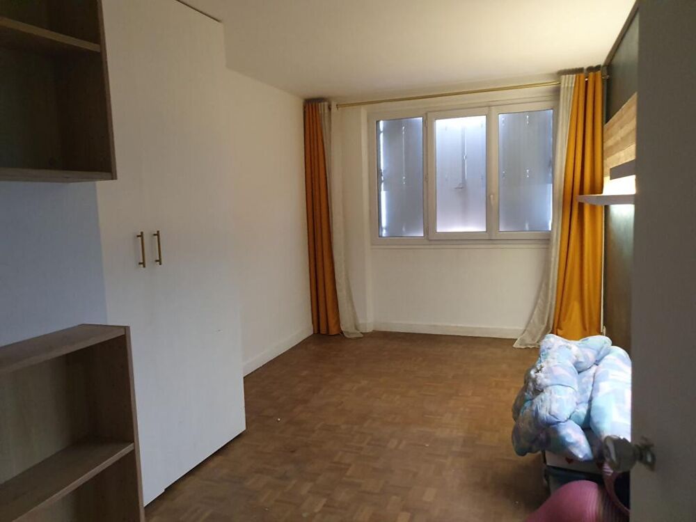 Vente Appartement Nantes - Rue de Gigant -Appartement 3 pièces avec cave et stationnement privatif sécurisé Nantes