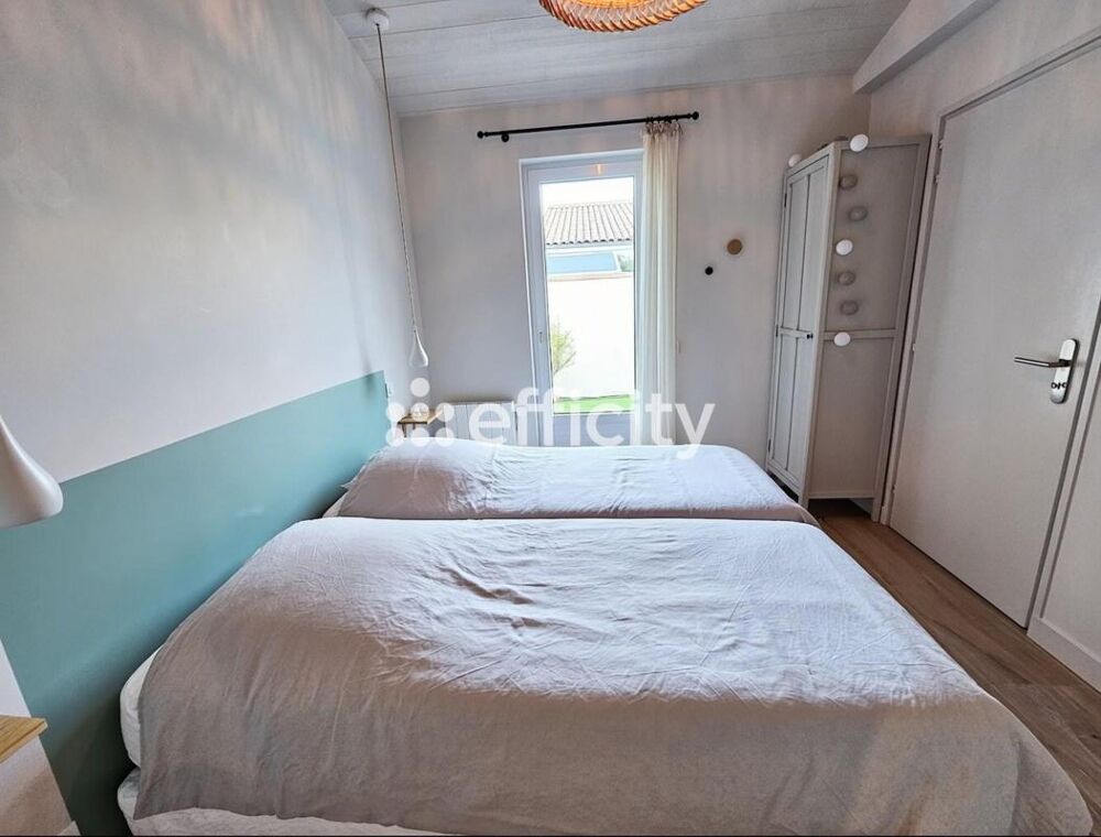 � vendre  Maison Saint-Martin-de-R� (17410)