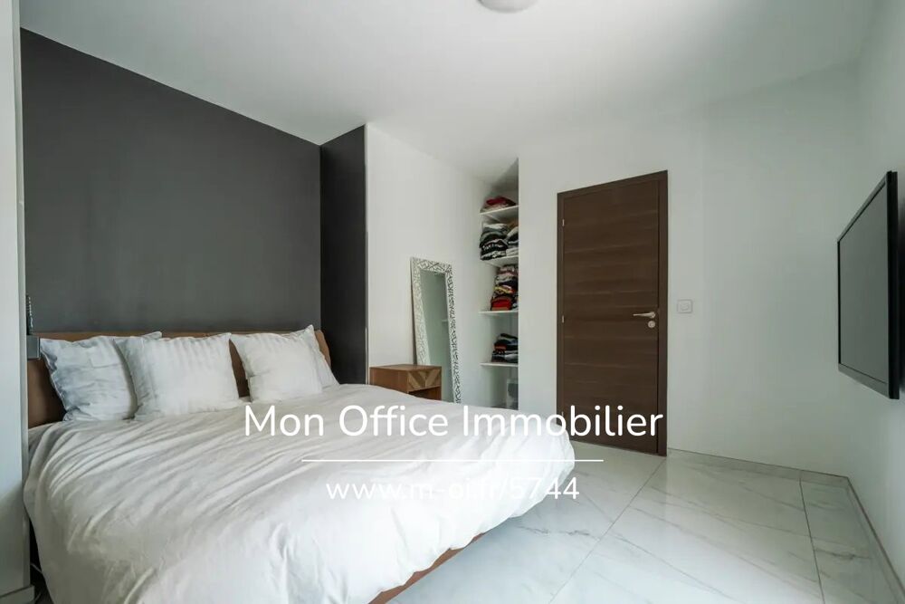 � vendre  Villa Cabri�s (13480)