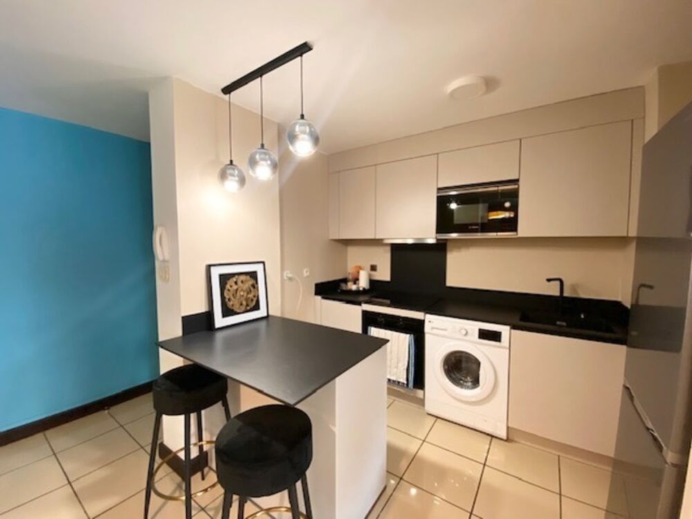 Appartement à vendre T3 meublé à SAINTE CLOTILDE (974)